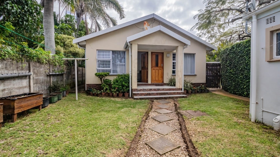 3 Bedroom Property for Sale in Bonza Bay Eastern Cape
